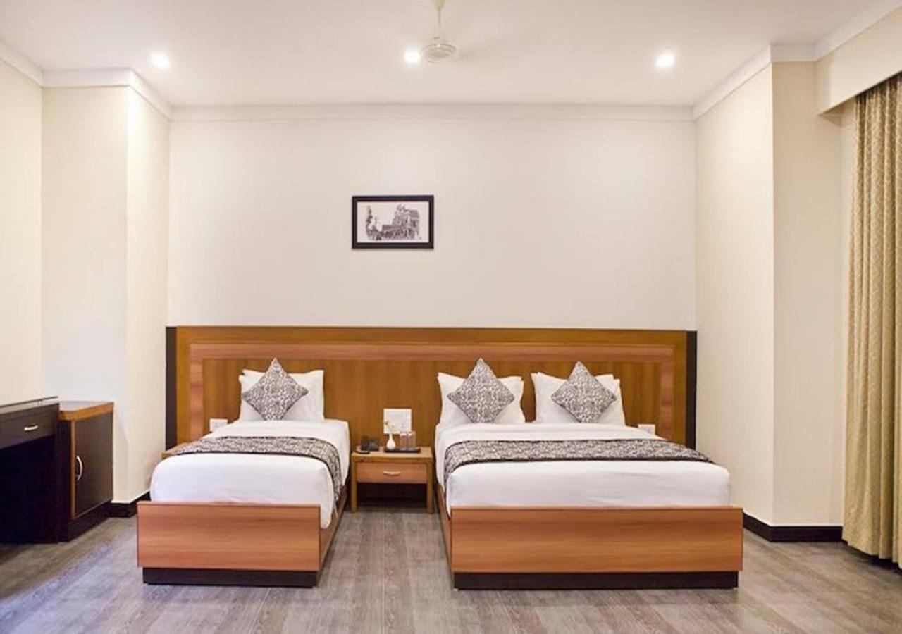 Comfy Luxury Hotel Bangalore Exterior foto